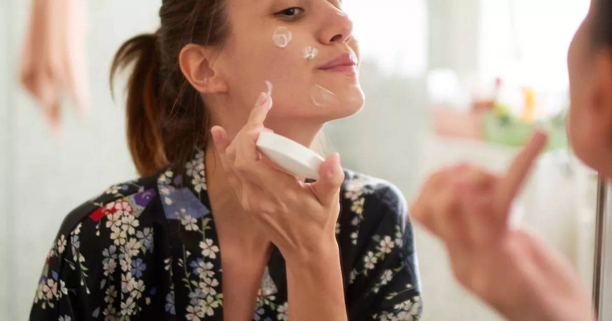 Shiseido giving away £90 anti-ageing serum that shrinks 'fine lines'