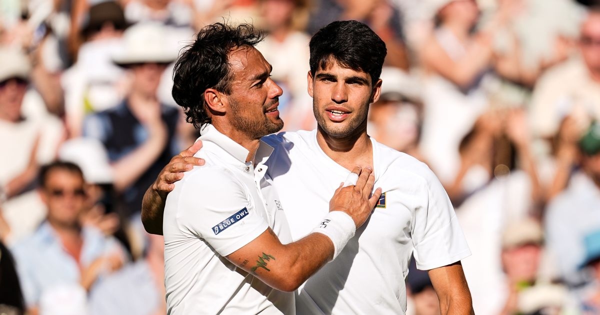 Carlos Alcaraz conversation with opponent overheard at end of Wimbledon classic
