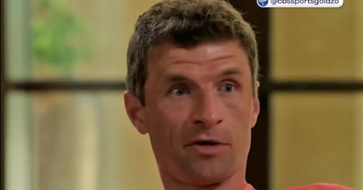 Thomas Muller's reaction to Man Utd transfer speaks volumes - 'You mean now?'