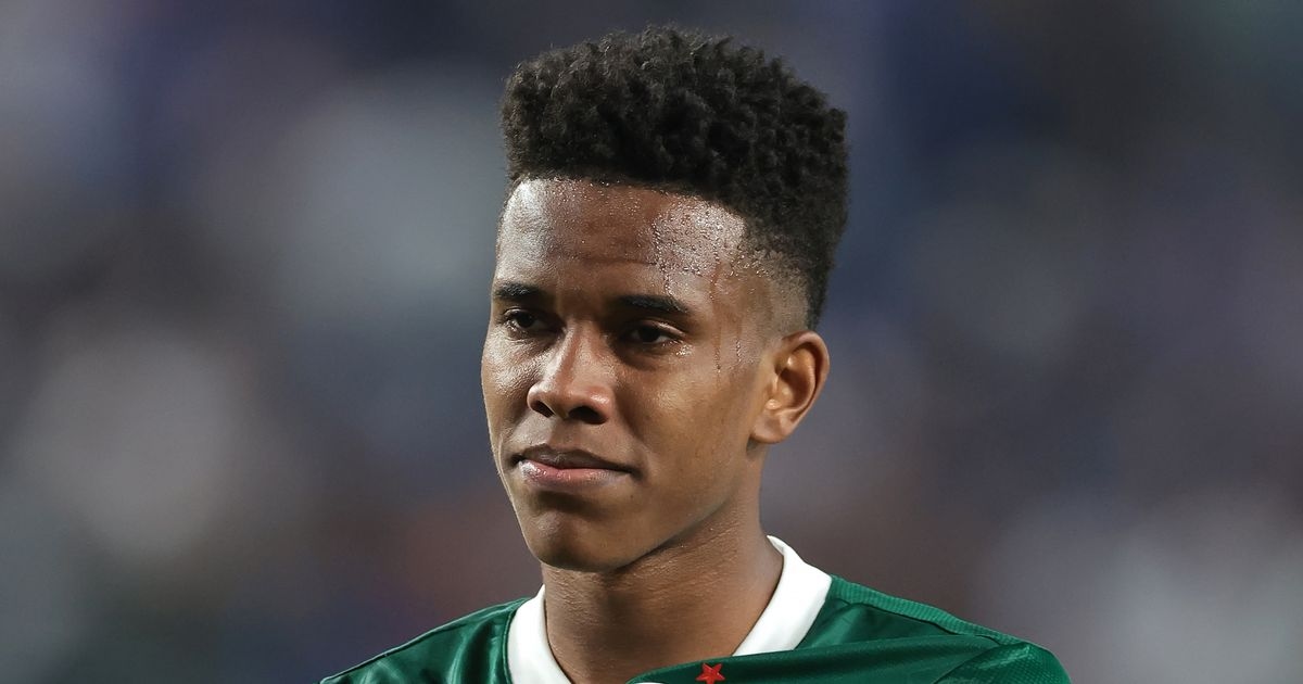 Brazil wonderkid bids emotional farewell ahead of £29m transfer to Chelsea