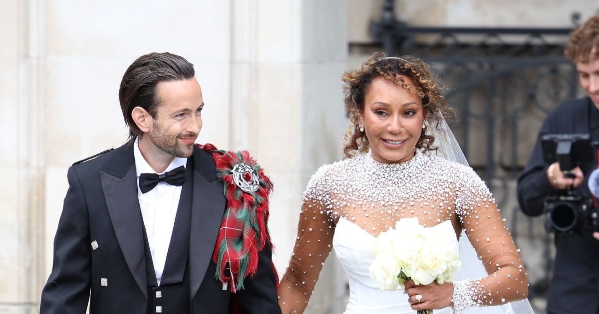 Mel B's olive branch for Geri as she plans second ceremony after London wedding