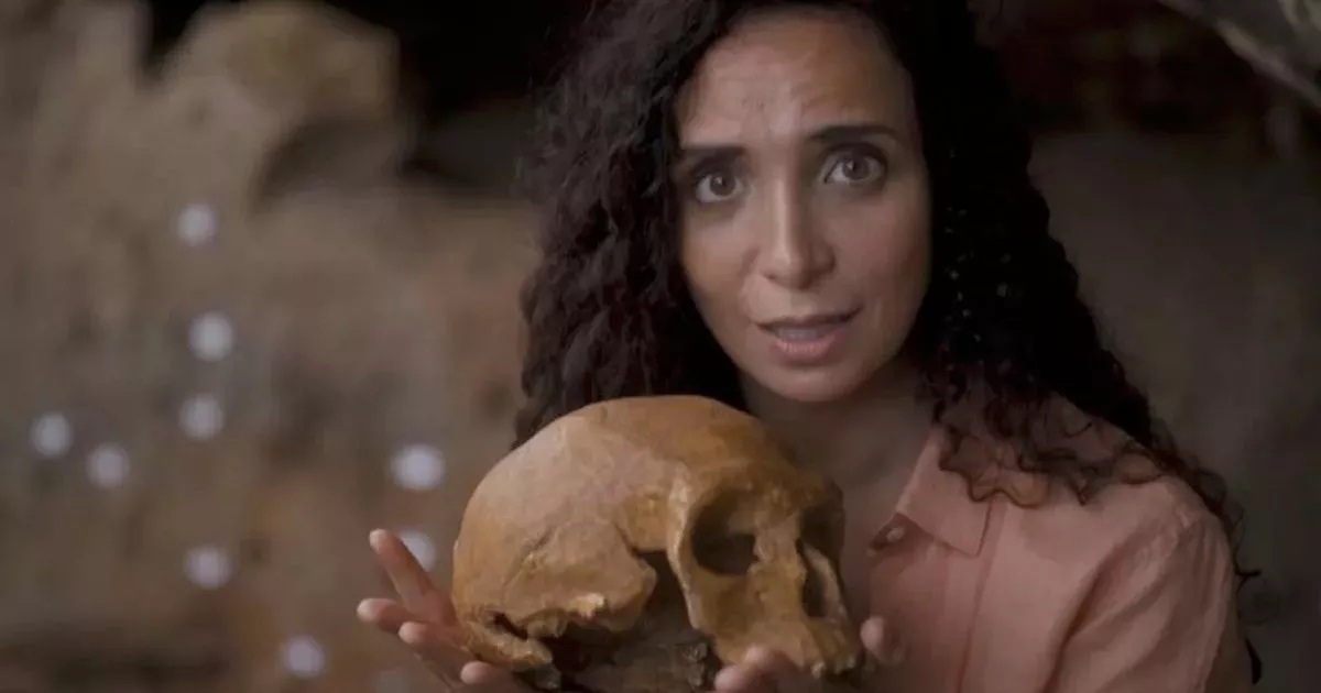 BBC series shows tiny 'Hobbit' humans who lived with giant rats