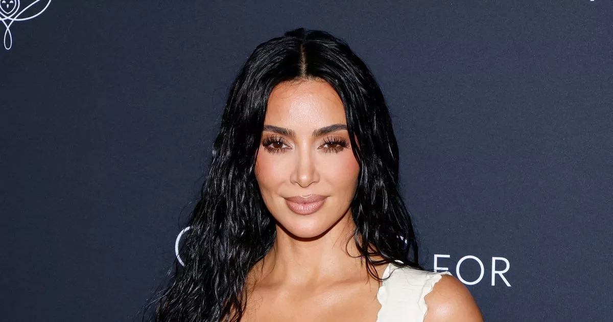 Kim Kardashian jets to Mexico for treatment after suffering with chronic pain for years