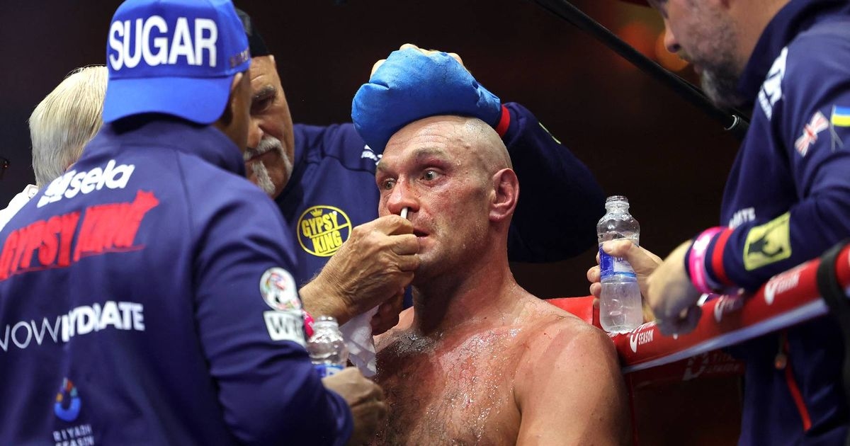 Tyson Fury performs U-turn on dad John after Oleksandr Usyk rematch snub