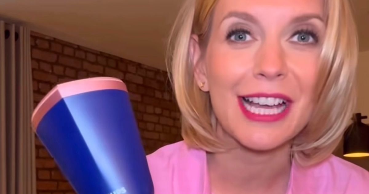 Rachel Riley's packing hack to fit over 700 summer holiday looks in one suitcase