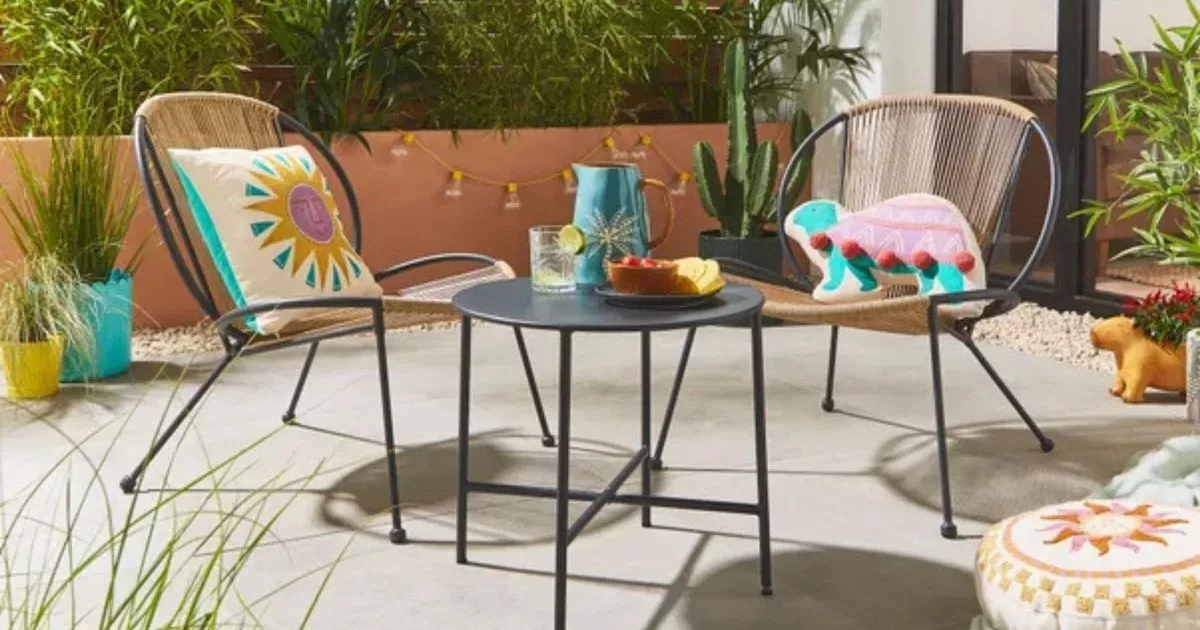 'Stylish' Dunelm furniture set 'perfect for tiny gardens' now half price