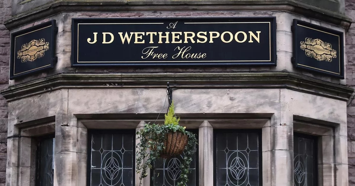 'I went to Wetherspoons to see what I could get for fiver and was impressed'