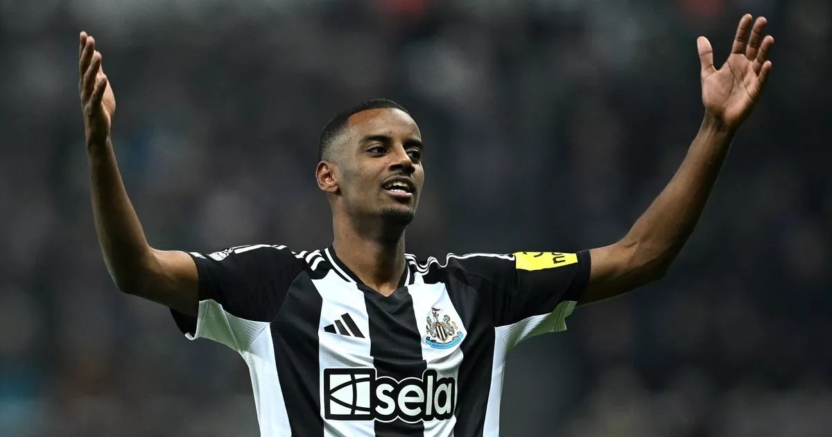 Liverpool learn Alexander Isak's huge wage demands as Newcastle star rejects big offer