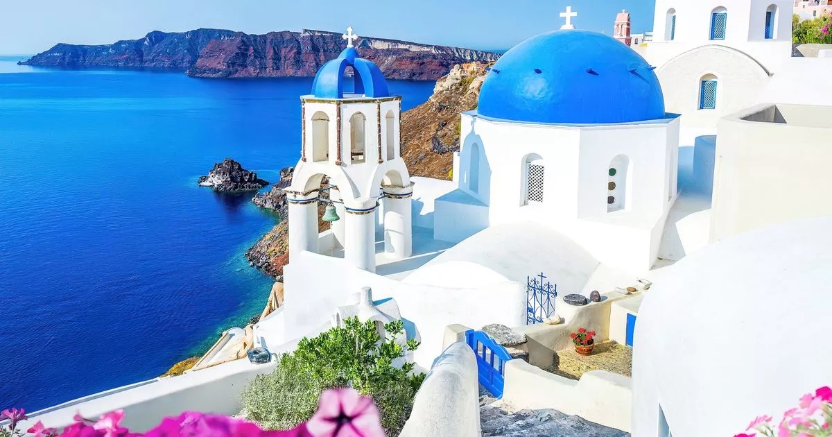 Tourists visiting Greek islands need to pay £17 fee until September 30