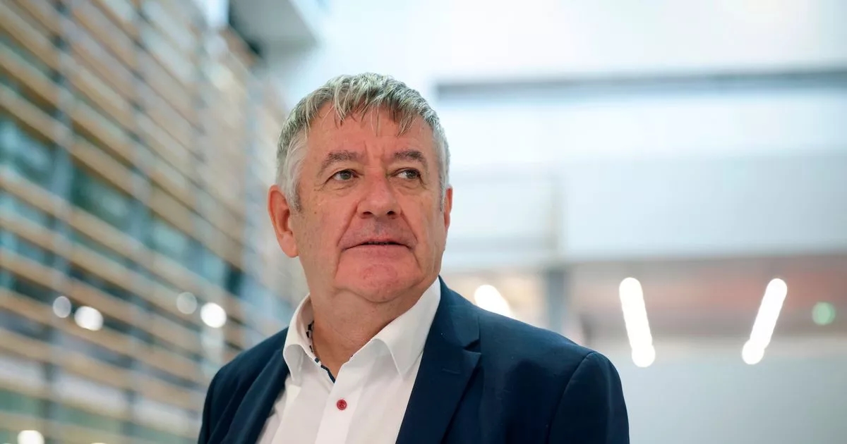 Birmingham bin strike council new chief's scented sideline selling £46 candles