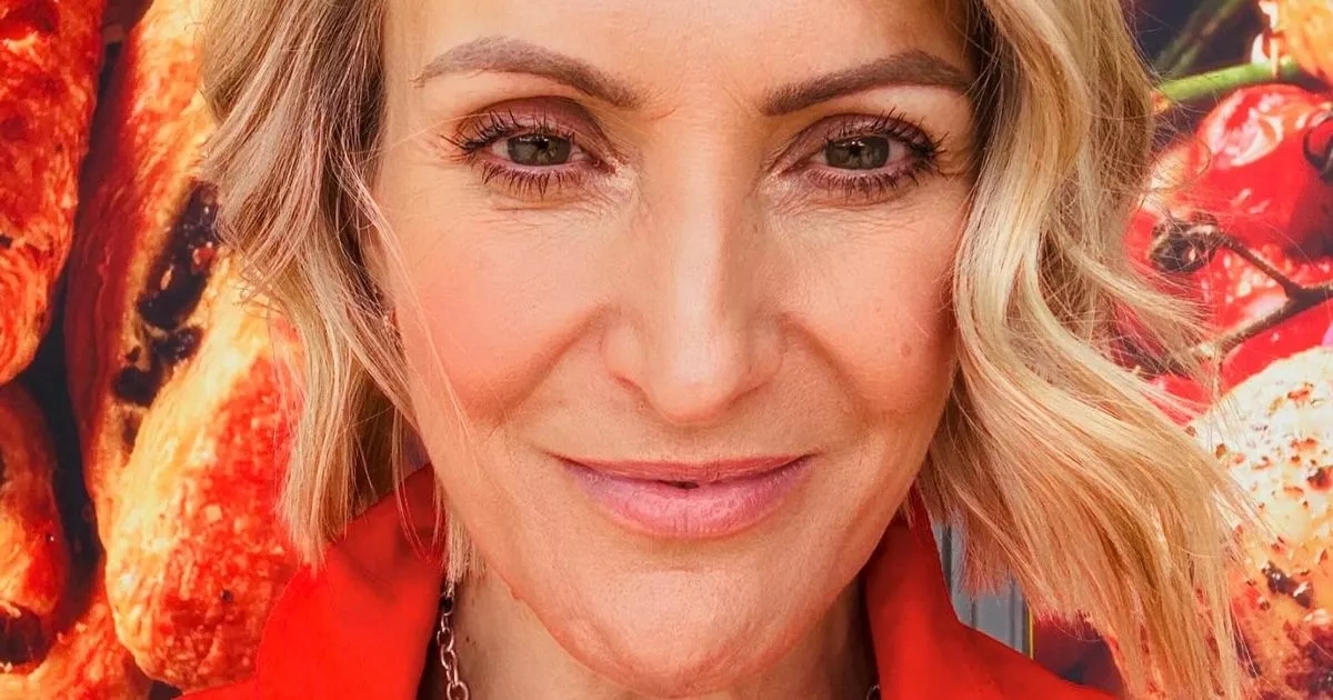 Corrie's Fiona star Sara Poyzer is married to cobbles icon with huge link to Kevin Webster