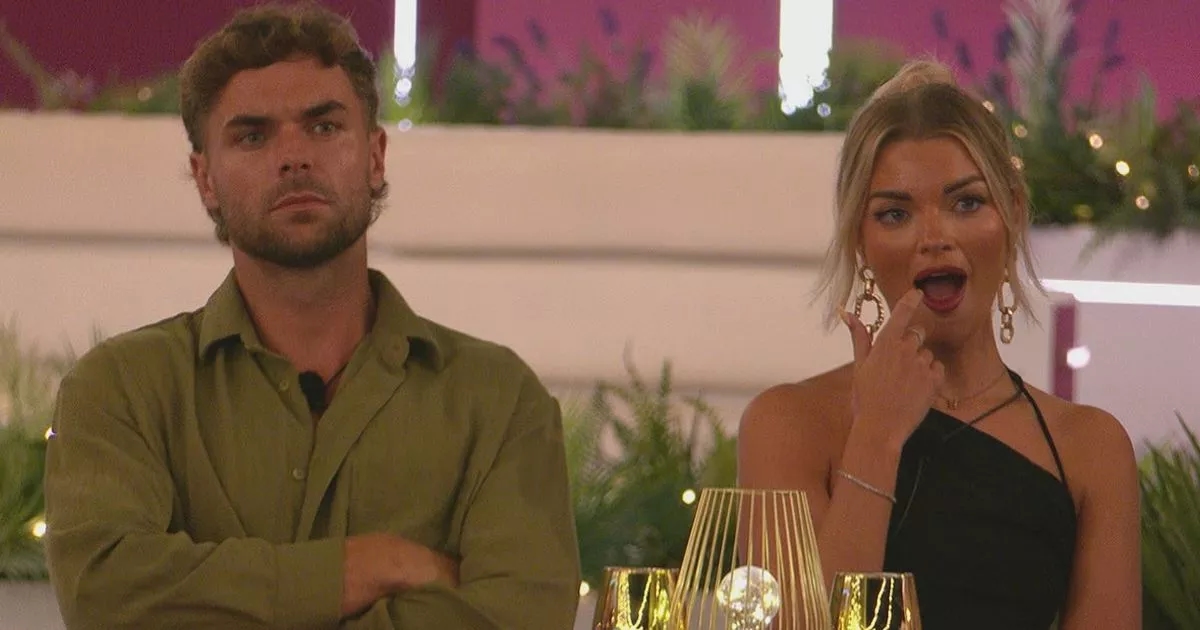 Love Island's Helena finally dumps 'disgusting' Harry with eight-word jibe