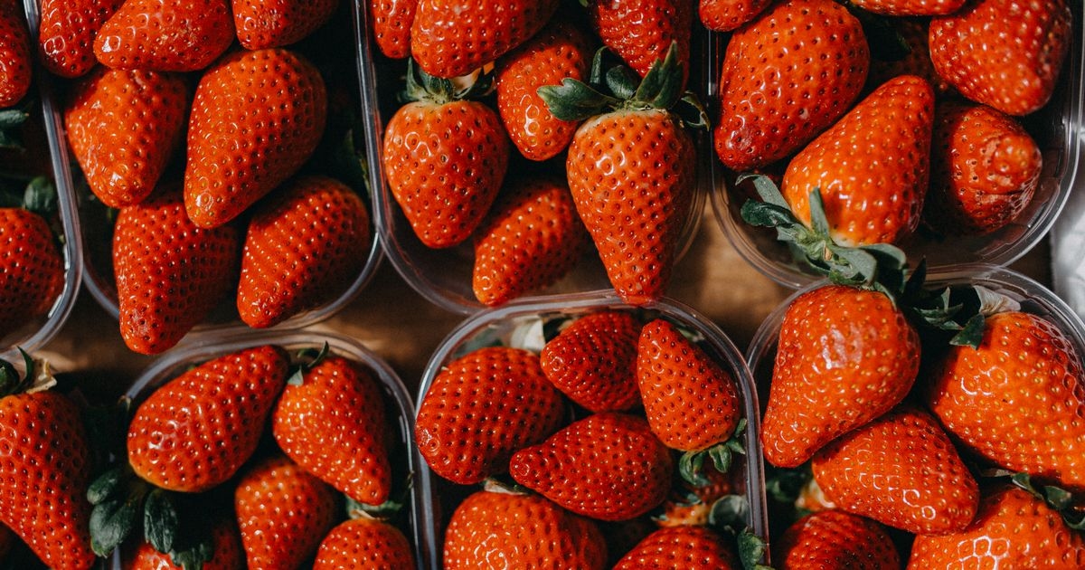 Five second task will keep strawberries fresher for longer but you have to be quick