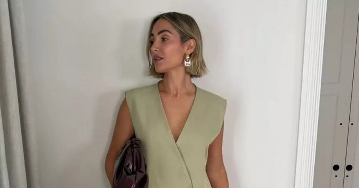 Frankie Bridge fans 'obsessed' with sell-out suit that's back in new colour