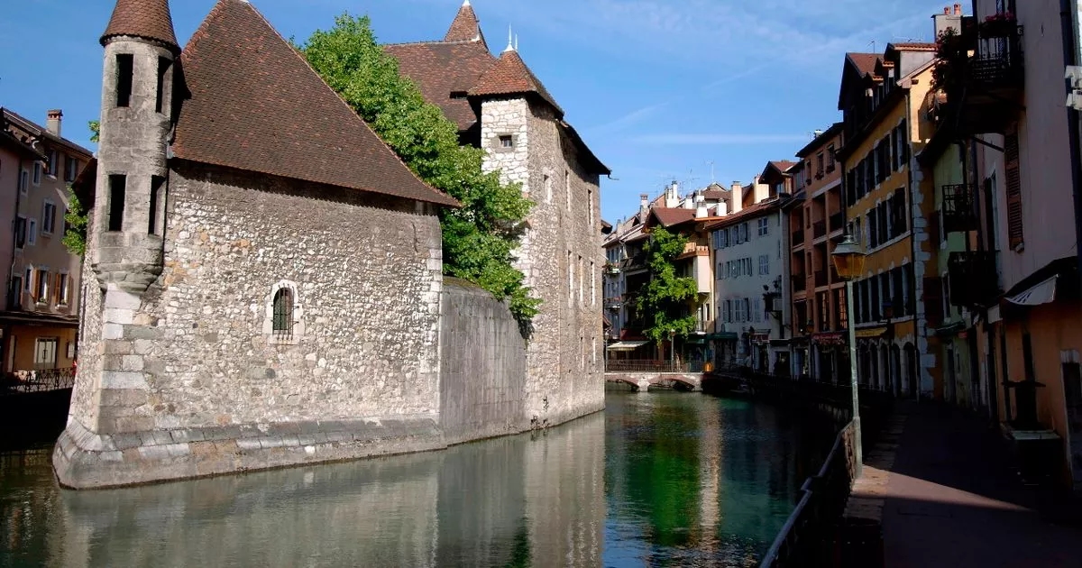 Beautiful town dubbed 'Venice of the Alps' Brits are just discovering
