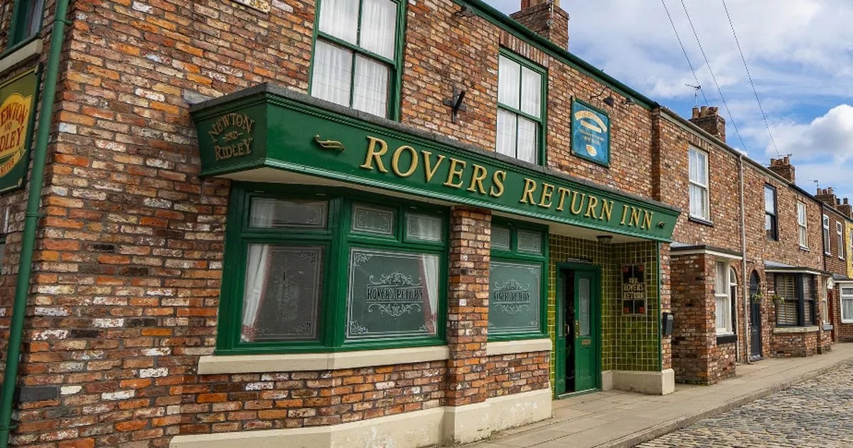 Coronation Street's next landlady 'revealed' as returning legend ahead of Jenny's exit