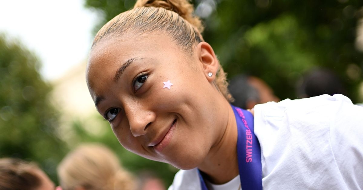 Lionesses star Lauren James joins Gen Z beauty trend with £9 star pimple patches