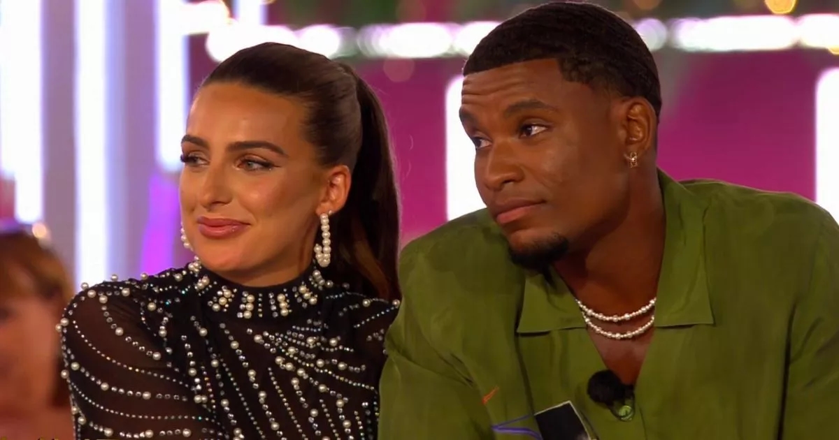 Love Island fans spot star's 'salty' reaction to winners Toni and Cach's big news