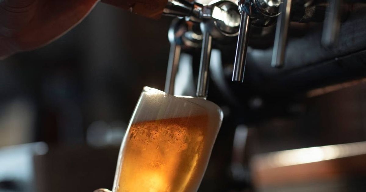 UK pub drinkers issued warning over 'drastic change' that is coming in 2030