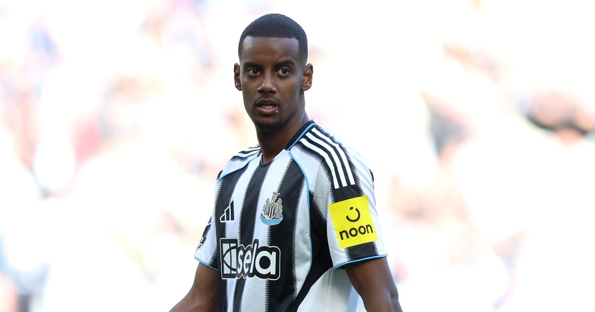 Liverpool transfer news: Major Alexander Isak update as deal close to being finalised