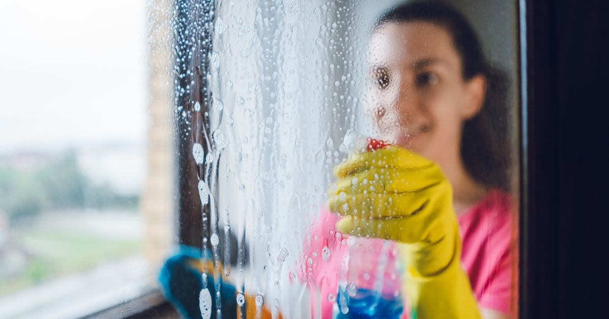 Professional cleaner shares 'genius' hack for wiping glass surfaces with two items