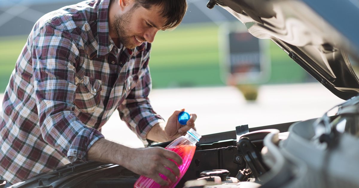 Drivers warned to never ignore 'sweet smell' as it could cost you £1,000 in repairs