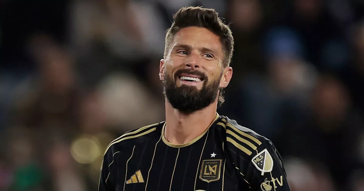 Liverpool transfer 'alternative' left Olivier Giroud stunned with his attitude