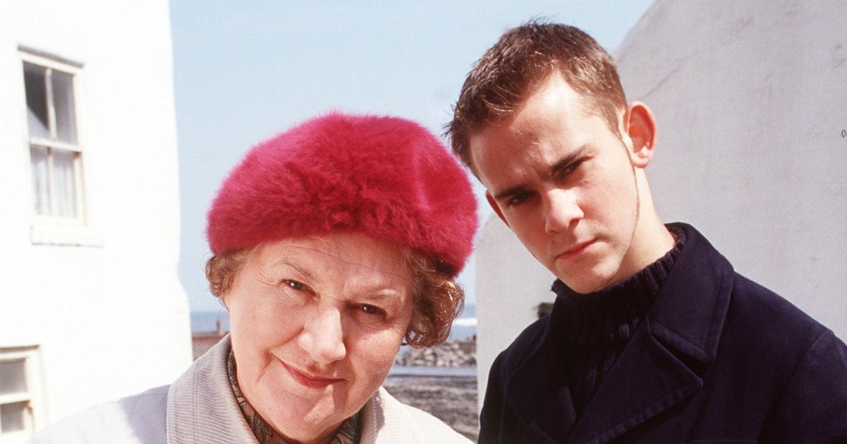 TV fans gobsmacked as Hetty Wainthropp Investigates stars reunite decades after show ended