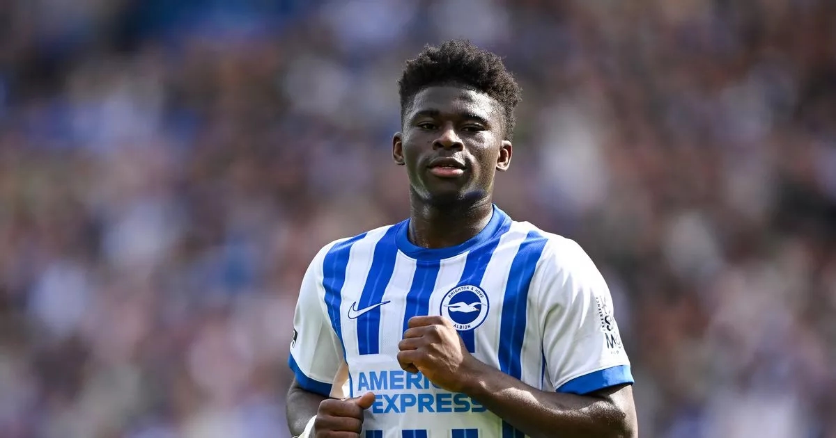Man Utd 'plan Carlos Baleba transfer talks' with first hurdle in massive deal cleared