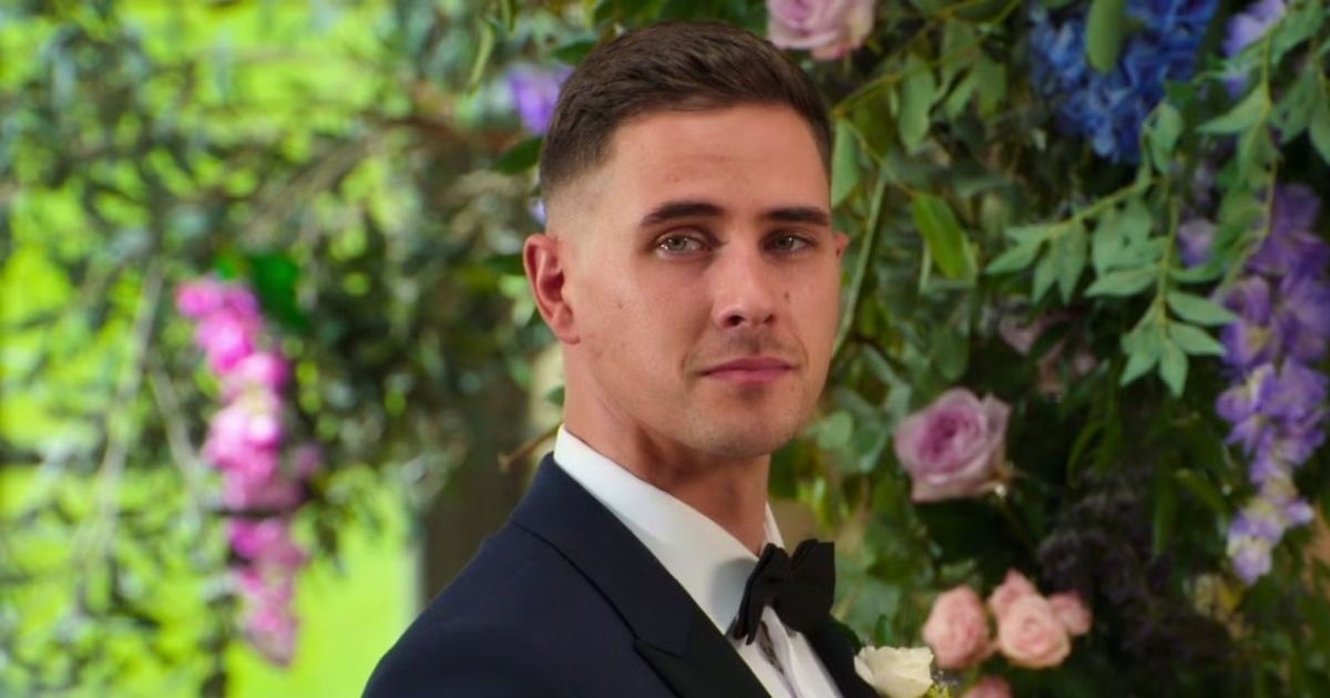 Love is Blind UK season 1 stars now from Netflix dating show fame to off-camera split