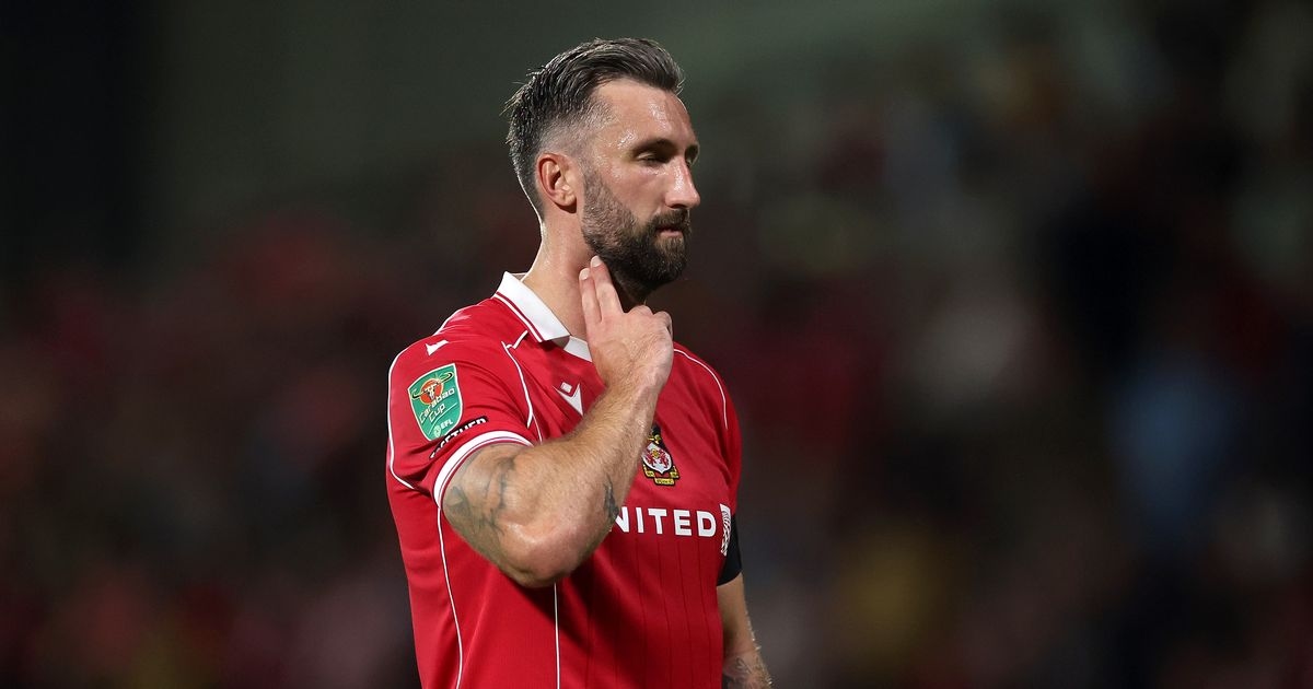New Wrexham signing U-turns on teammate he branded 'delusional' as comments addressed