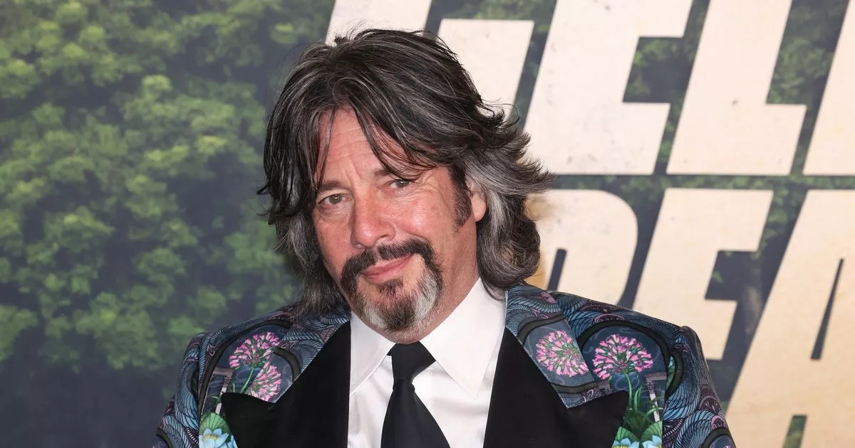 Laurence Llewelyn-Bowen shares savage response he received from royal over design
