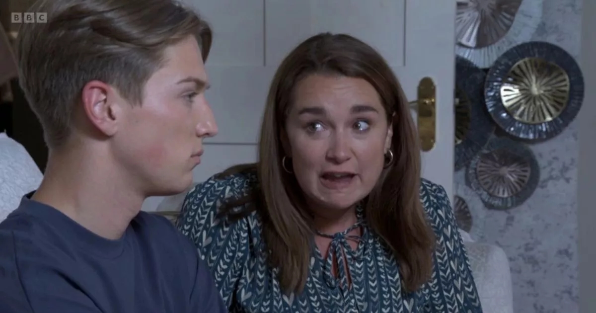 EastEnders fans fear for Vicki Fowler as Joel Marshall's behaviour takes shock turn