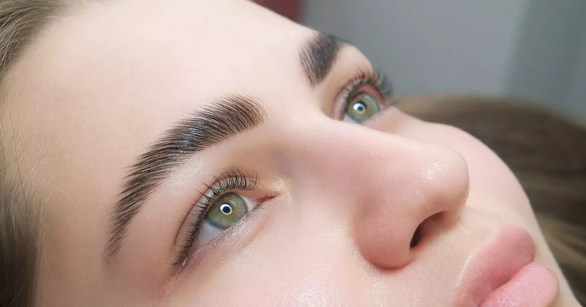 'Fast and really easy' brow lamination kit costs less than one salon appointment