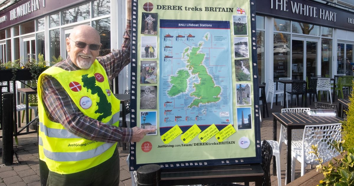 Wetherspoons superfan hitch-hikes round UK to find his favourite budget boozer
