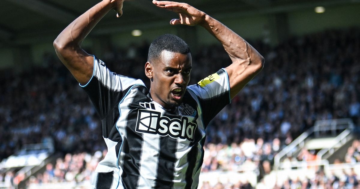 Liverpool braced for £25m exit to boost funds for second Alexander Isak transfer bid