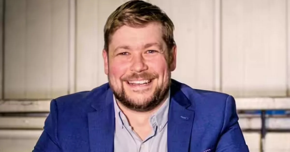 Antiques Road Trip star leaves guest 'in tears' with valuation after wife's cancer battle