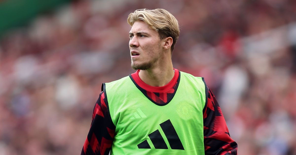 Man Utd dealt Rasmus Hojlund transfer boost with £40m striker deal agreed