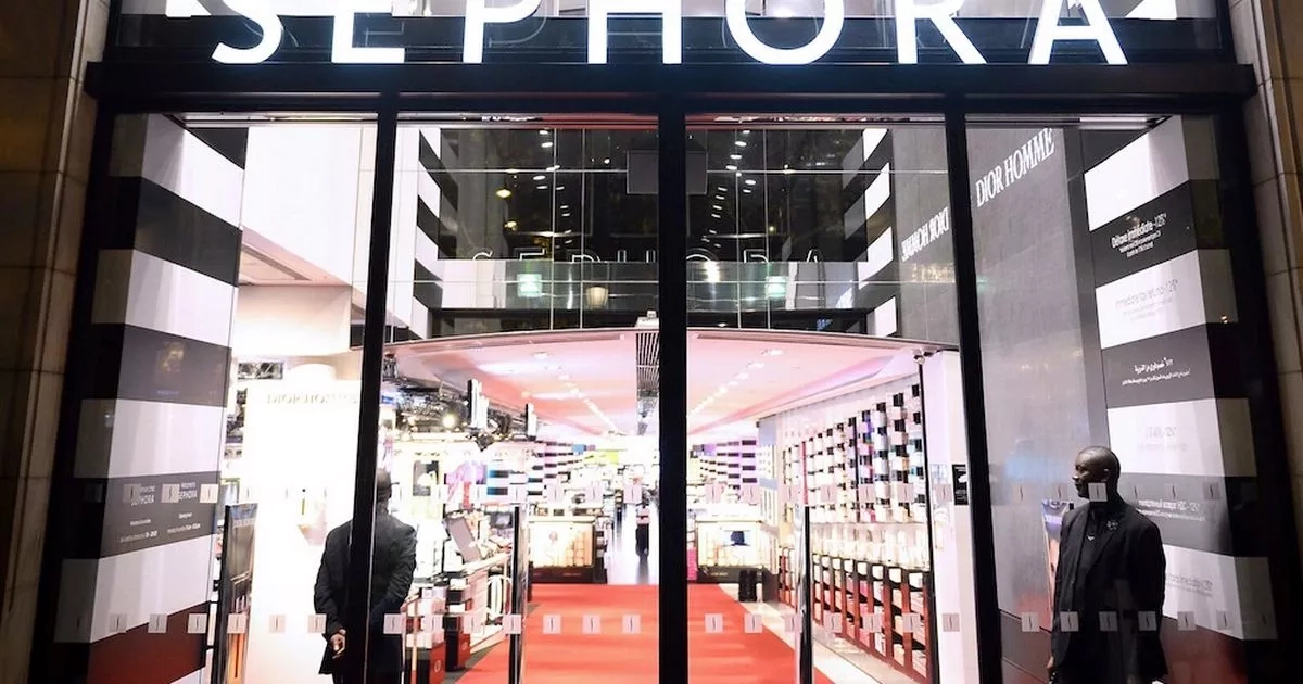 Sephora shoppers rave over 'sophisticated' Armani perfume that's now 21% off