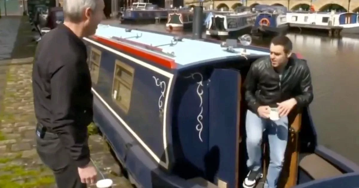 Snooker hero O'Sullivan packed in conventional living for luxury canal boat