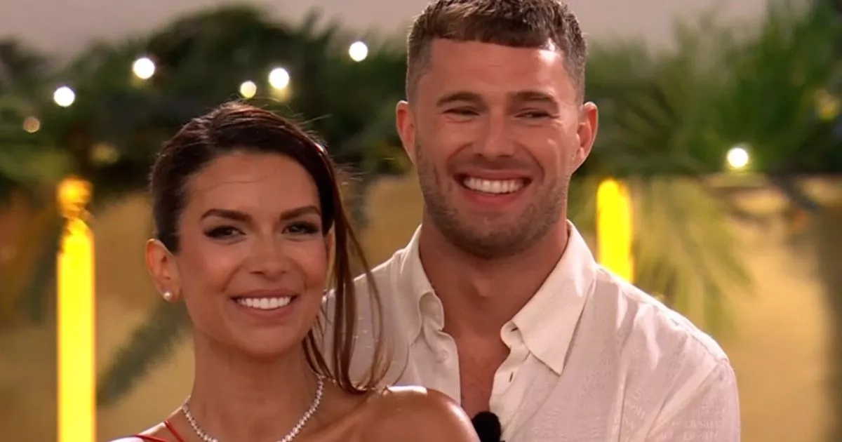 Ekin-Su and Curtis split months after Love Island All Stars in awkward statement