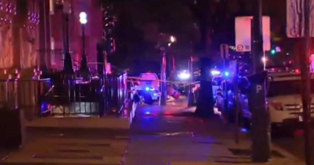 Two people killed in 'anti-Semitic terrorism' as police swarm street