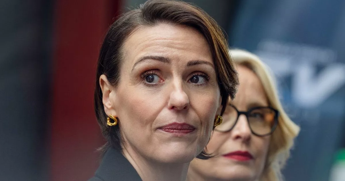 First look at Suranne Jones as Prime Minister in new Netflix show Hostage
