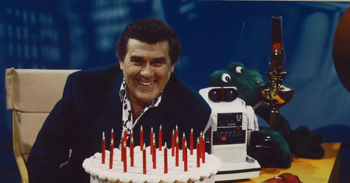 Beloved STV legend dies as family pays tribute to Cartoon Cavalcade star