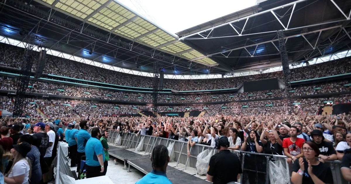 Oasis death updates: Tragedy as man falls to his death at Wembley Stadium gig