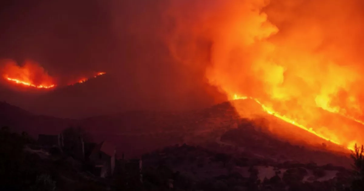 Huge fires break out in multiple locations across major Brit tourist destination