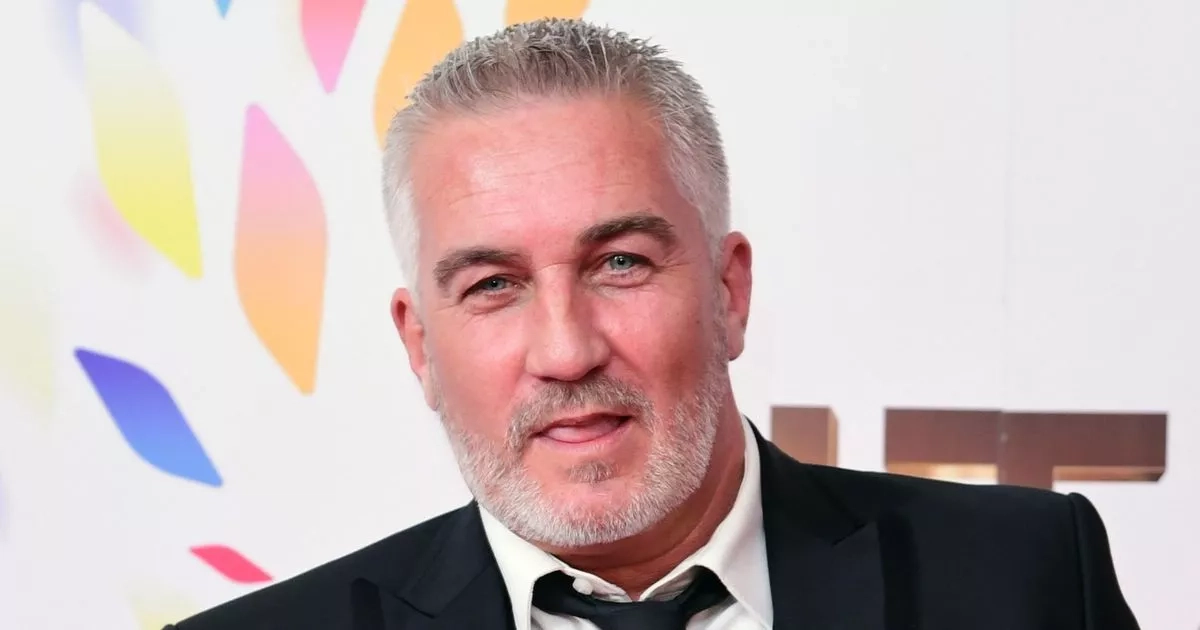 Paul Hollywood rushes to pilot's aid after horror plane crash in field