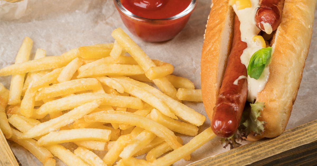 Third of Brits would end date over a condiment clash as Aldi releases innovative new sauce