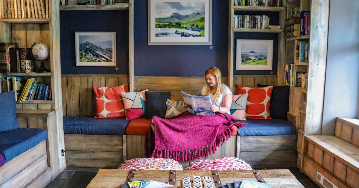 These surprisingly good hostels might be the best budget stays in Wales and they're not what you'd expect