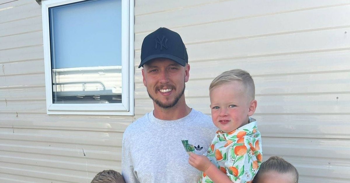 Family's plea over dad found dead 24 hours after landing in Benidorm